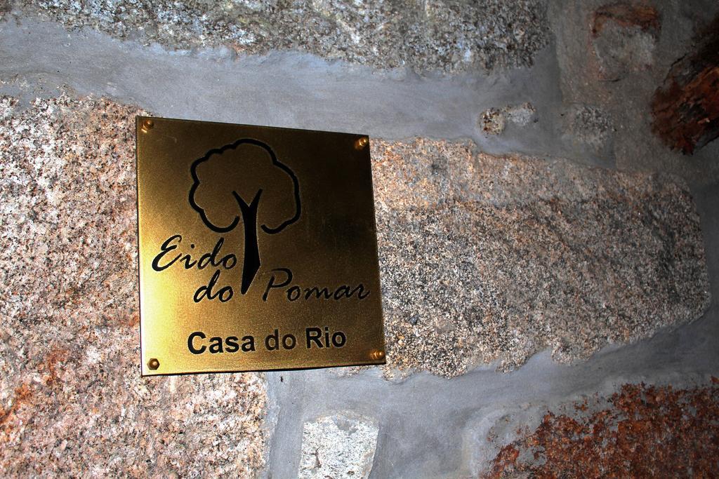 הוילה ארקוס דה ואלדבז Casa Do Rio - Eido Do Pomar מראה חיצוני תמונה
